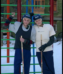 Hockey Team 5da413f132549.jpg
