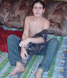 Oleg 5da6a7749753a.jpg