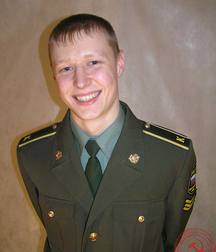 Alexander  5dabfacca3db0.jpg