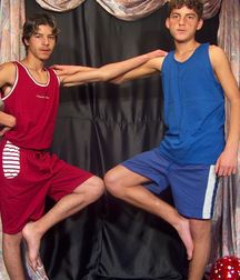 Blagoy and Kiril 5dac0460e2395.jpg