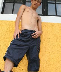 Gabriel 5dae9ee7092a8.jpg