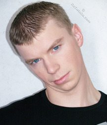 Moriz 5db685f392815.jpg
