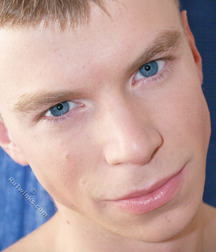 Moriz 5db6865ed669c.jpg