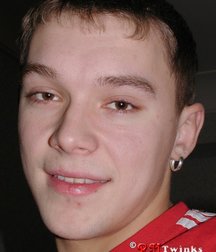 Pett 5db93df857e03.jpg