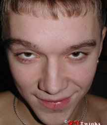 Pett 5db93f84658a9.jpg