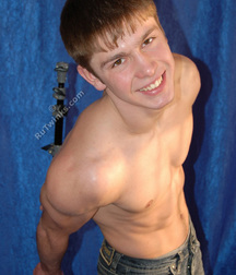 Remi 5dba8026d8c36.jpg