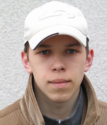 Riki 5dba84beca841.jpg