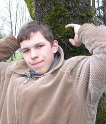 Riki 5dba8515314ac.jpg