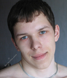 Riki 5dba87f74073a.jpg