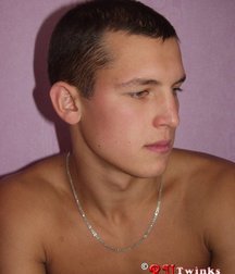 Rom 5dbbcb29beafd.jpg