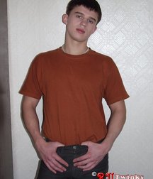 Ruslan 5dbbd24b39446.jpg