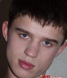 Ruslan 5dbbd25d64bb8.jpg