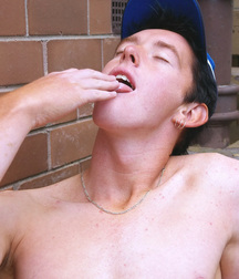 Alex 13-1 5dbfc3e46e225.jpg