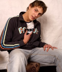 Gregor 5dc66721e7a7b.jpg