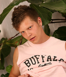 Jamie 6-1 5dca6257440d8.jpg