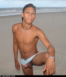 Alessandro 2 5dcfacee0b9ac.jpg