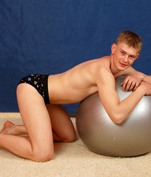 Mitya 5dd391b657535.jpg