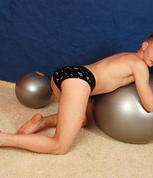 Mitya 5dd391ba3b763.jpg