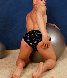 Mitya 5dd391c51a97b.jpg