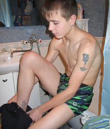 Sergik's Bubble bath 5ddf8a698c7d4.jpg