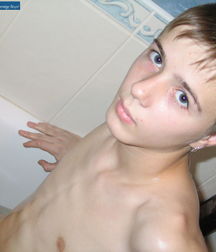 Sergik's Bubble bath 5ddf8bb643ea7.jpg