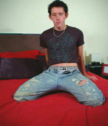 Alex 13-2 5de0d83f37742.jpg