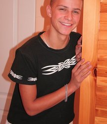 Frederic 5de207bb5078d.jpg