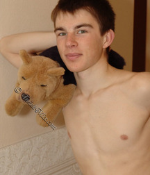 Leonid 5de60d5edc267.jpg