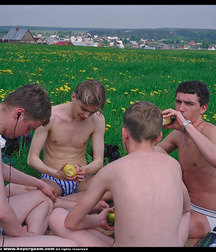 Leo, Tyla, Mark and Knuts 5de75668c50af.jpg