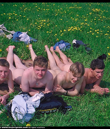 Leo, Tyla, Mark and Knuts 5de756938e75d.jpg