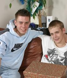 Tigger and Kyle's Xmas 5deca70662d94.jpg