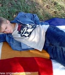TommyB  A 5dedf75da4768.jpg