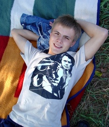 TommyB  A 5dedf7637e293.jpg
