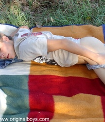 TommyB  A 5dedf78c187b0.jpg
