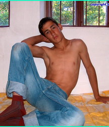 Aldemir  5e05b810b333f.jpg