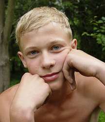 Vova boy porn no cum 5e08408fe70fb.jpg