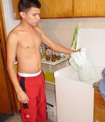 Sweet Undies Sniffing Mike Porn 5f531da328335.jpg