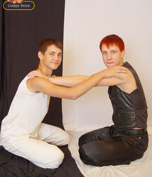Cute couple Alex and Willy boys prn 5f57159aee6a9.jpg