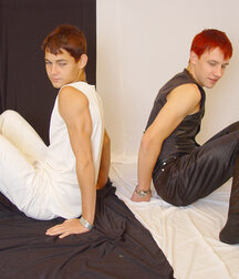 Cute couple Alex and Willy boys prn 5f5715a2b1e68.jpg