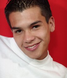 Santiago a boy porn with a large smile and a great body 5f62e8e38efea.jpg