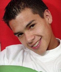 Santiago a boy porn with a large smile and a great body 5f62e8f1e051e.jpg