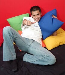 Santiago a boy porn with a large smile and a great body 5f62e9f89994b.jpg