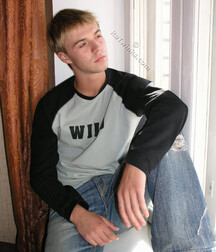 A Very Thoughtful Looking Hot Polik, Even As He Cums 5f66e1456792e.jpg