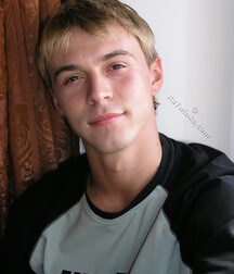A Very Thoughtful Looking Hot Polik, Even As He Cums 5f66e1477df6a.jpg