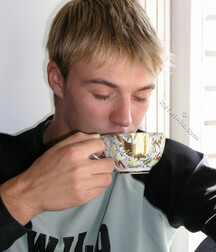 A Very Thoughtful Looking Hot Polik, Even As He Cums