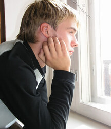 A Very Thoughtful Looking Hot Polik, Even As He Cums 5f66e16cd0dbd.jpg