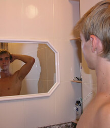A Very Thoughtful Looking Hot Polik, Even As He Cums 5f66e307dcded.jpg