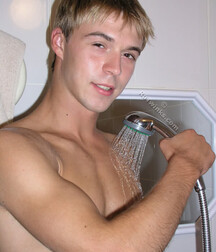A Very Thoughtful Looking Hot Polik, Even As He Cums 5f66e31b50117.jpg