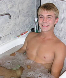 A Very Thoughtful Looking Hot Polik, Even As He Cums 5f66e33da0311.jpg