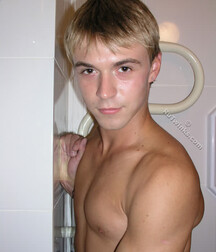 A Very Thoughtful Looking Hot Polik, Even As He Cums 5f66e34c6b4f9.jpg